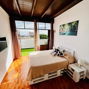 El Jardin De Enock Bed and breakfast